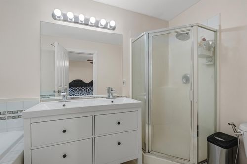 10280-242b-street-albion-maple-ridge-14 at 