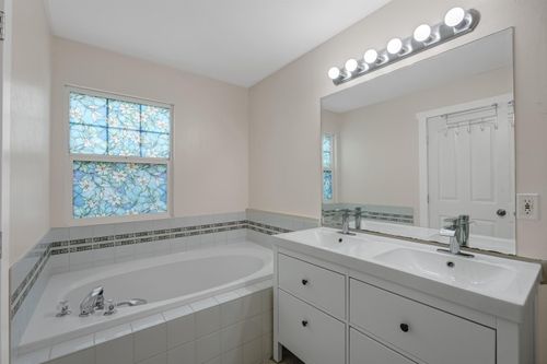 10280-242b-street-albion-maple-ridge-15 at 