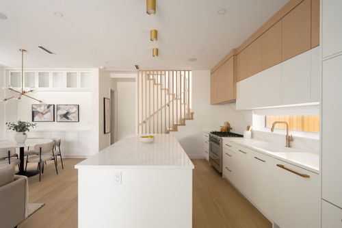 810-e-22nd-avenue-fraser-ve-vancouver-east-04 at 