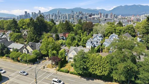 93-w-12th-avenue-mount-pleasant-vw-vancouver-west-06 at 