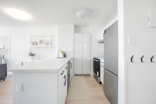 1330-burrard-street-downtown-vw-vancouver-west-04 at 