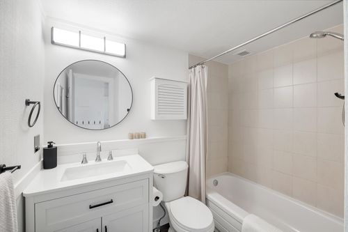 1330-burrard-street-downtown-vw-vancouver-west-13 at 