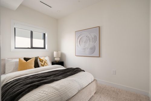 4828-albert-street-capitol-hill-bn-burnaby-north-17 at 