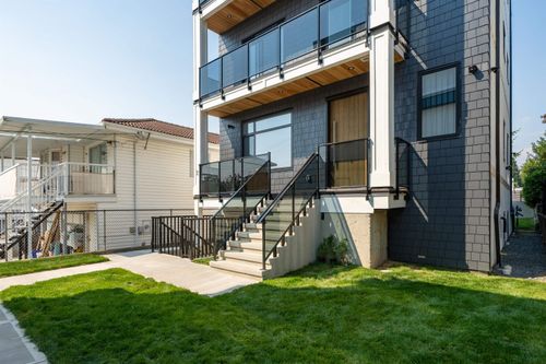 4828-albert-street-capitol-hill-bn-burnaby-north-24 at 