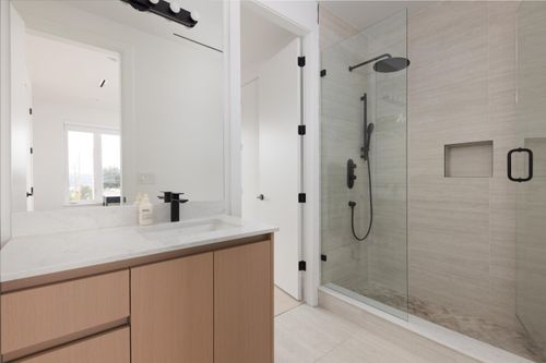 928-chilliwack-street-the-heights-nw-new-westminster-21 at 