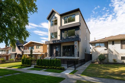 4331-union-street-willingdon-heights-burnaby-north-02 at 