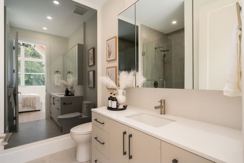 4331-union-street-willingdon-heights-burnaby-north-17 at 