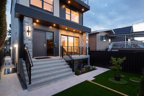 4331-union-street-willingdon-heights-burnaby-north-28 at 