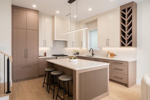 4331-union-street-willingdon-heights-burnaby-north-01 at 