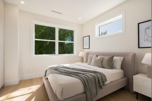 4331-union-street-willingdon-heights-burnaby-north-18 at 