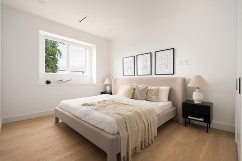 6503-winch-street-sperling-duthie-burnaby-north-18 at 
