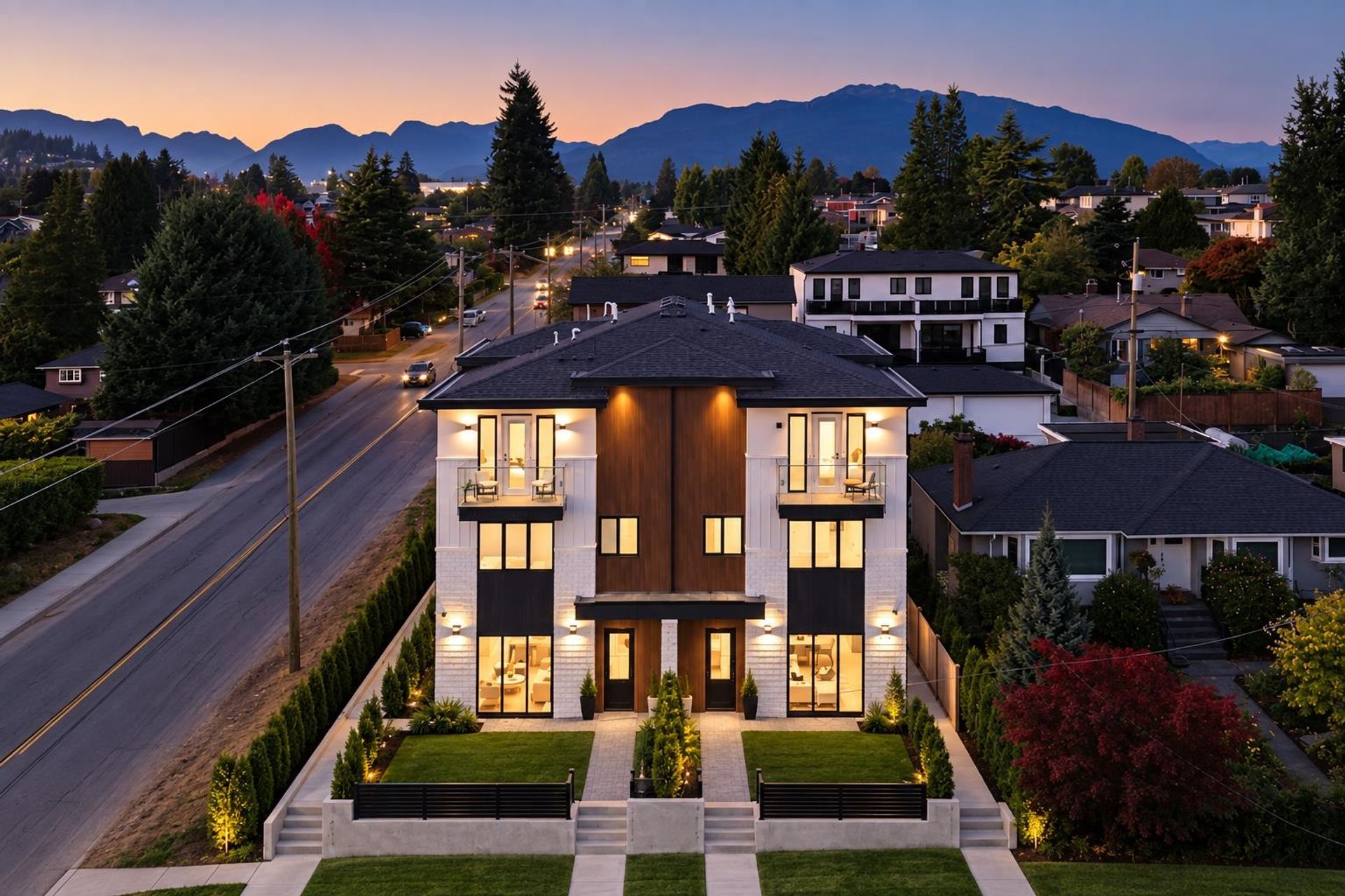 2 - 6503 Winch Street, Sperling-Duthie, Burnaby North 