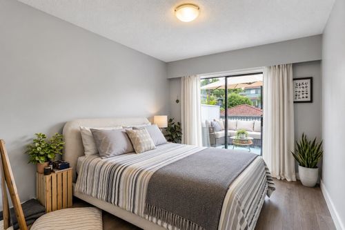 18-24-w-16th-avenue-cambie-vancouver-west-10 at 