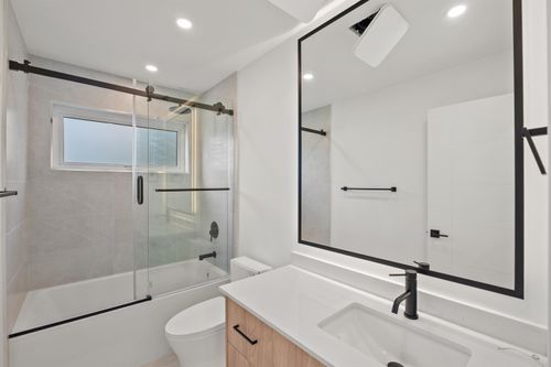 753-edgar-avenue-coquitlam-west-coquitlam-17 at 