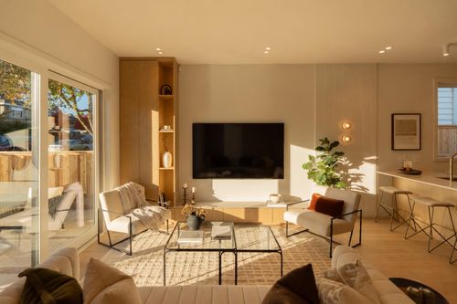 1458-rosser-avenue-willingdon-heights-burnaby-north-07 at 