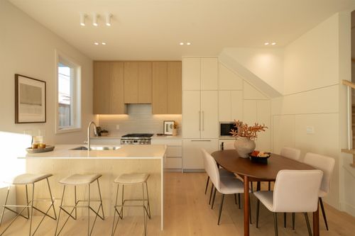 1458-rosser-avenue-willingdon-heights-burnaby-north-02 at 