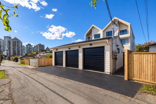 1458-rosser-avenue-willingdon-heights-burnaby-north-28 at 