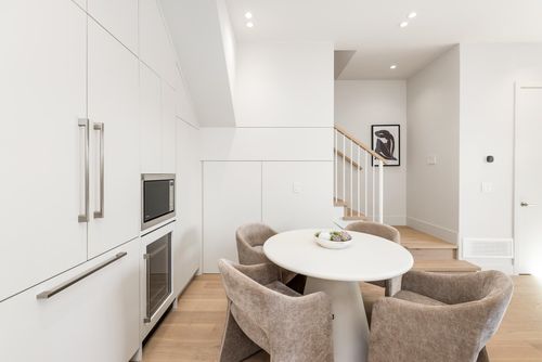 1458-rosser-avenue-willingdon-heights-burnaby-north-07 at 