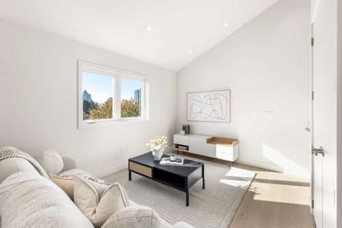 1458-rosser-avenue-willingdon-heights-burnaby-north-29 at 