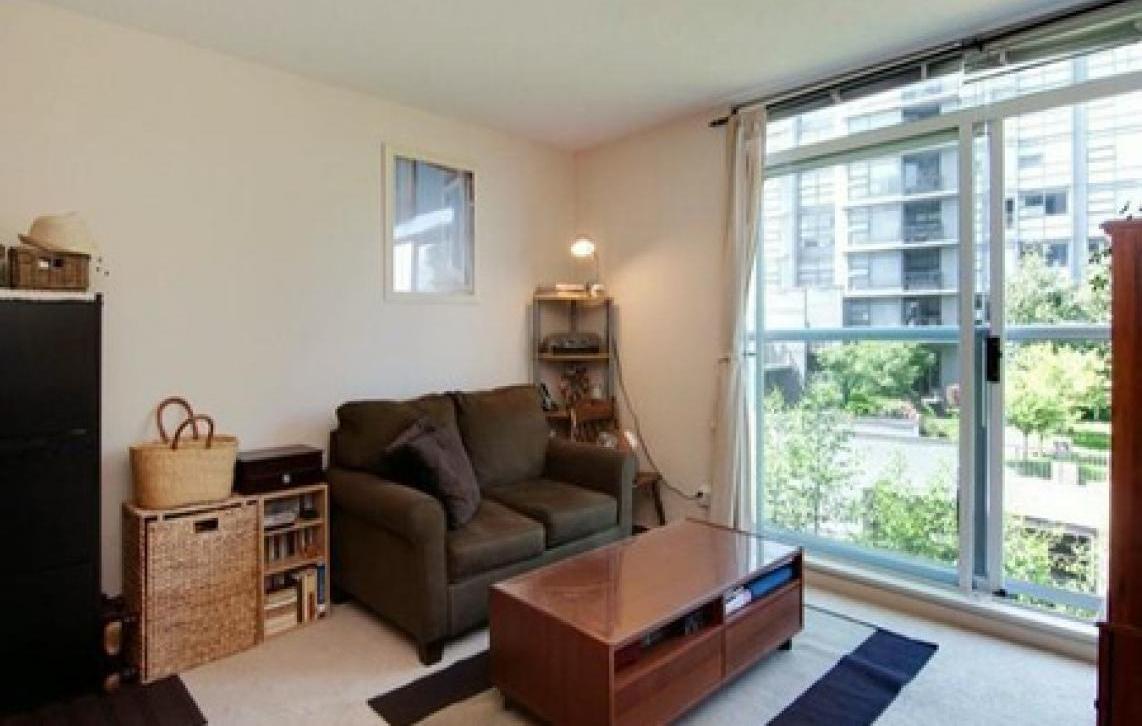 402 - 9232 University Crescent, Simon Fraser Univer., Burnaby North  by Adil Dinani Real Estate Advisor 402 - 9232 University Crescent, Simon Fraser Univer., Burnaby North