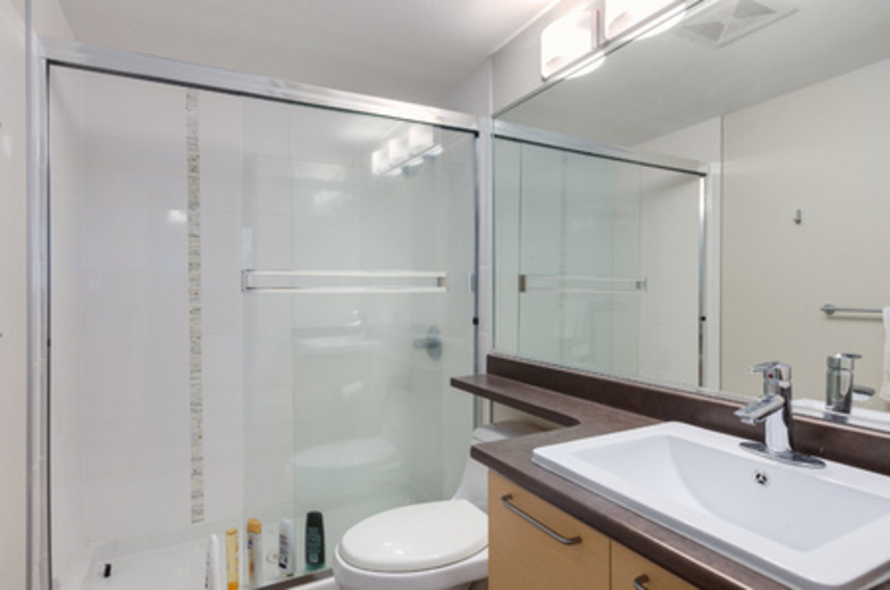 ensuite at  ensuite at