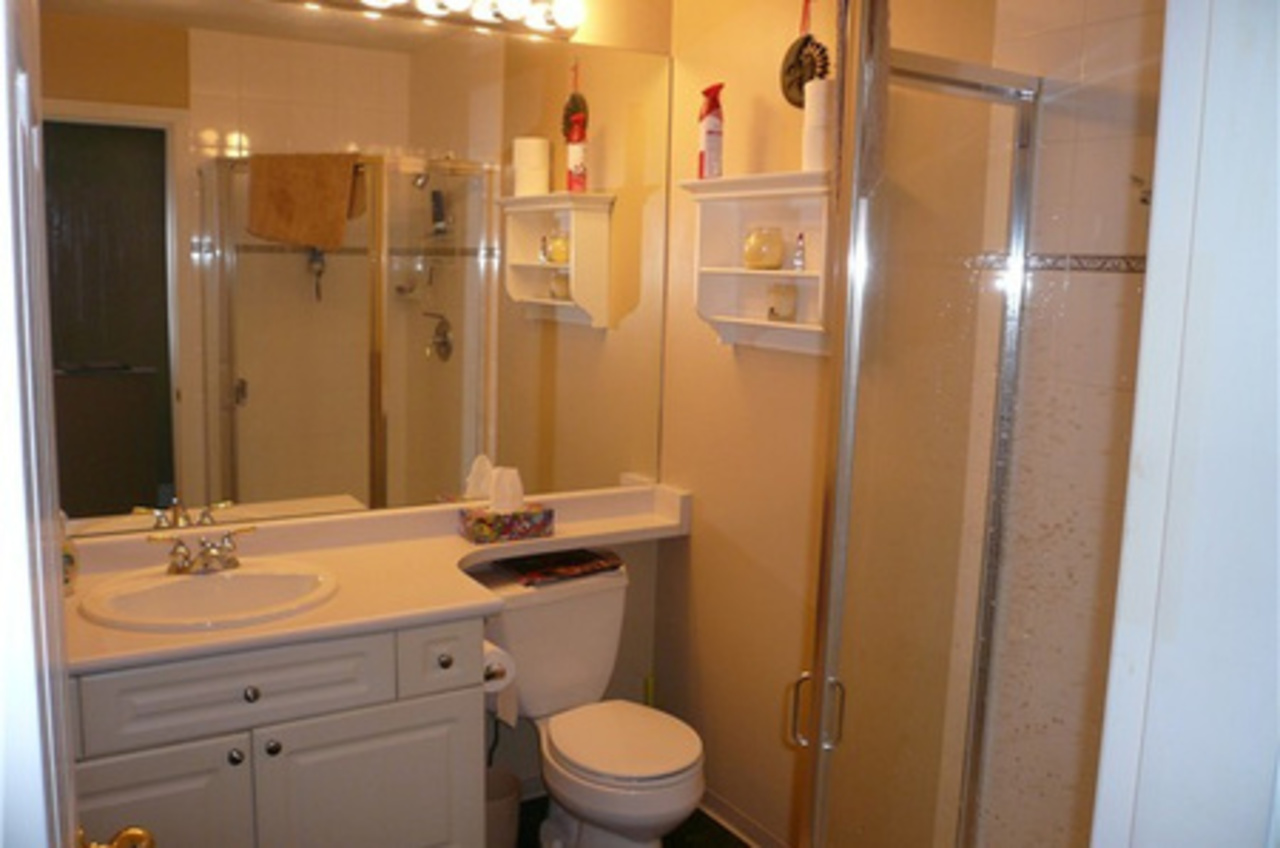 V933376-81-2422-HAWTHORNE-7 at  V933376-81-2422-HAWTHORNE-7 at