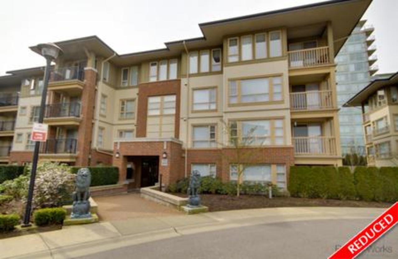 1building at  1building at