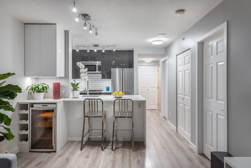 1701-1420-w-georgia-st-vancouver-360hometours-11 at 