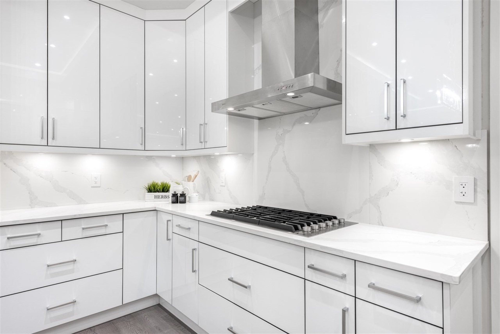 498-draycott-street-central-coquitlam-coquitlam-04 at  498-draycott-street-central-coquitlam-coquitlam-04 at
