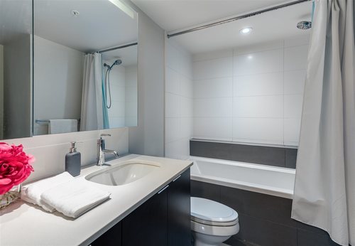 1677-lloyd-avenue-pemberton-nv-north-vancouver-09 at 