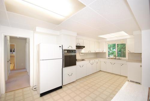 kitchen at  kitchen at