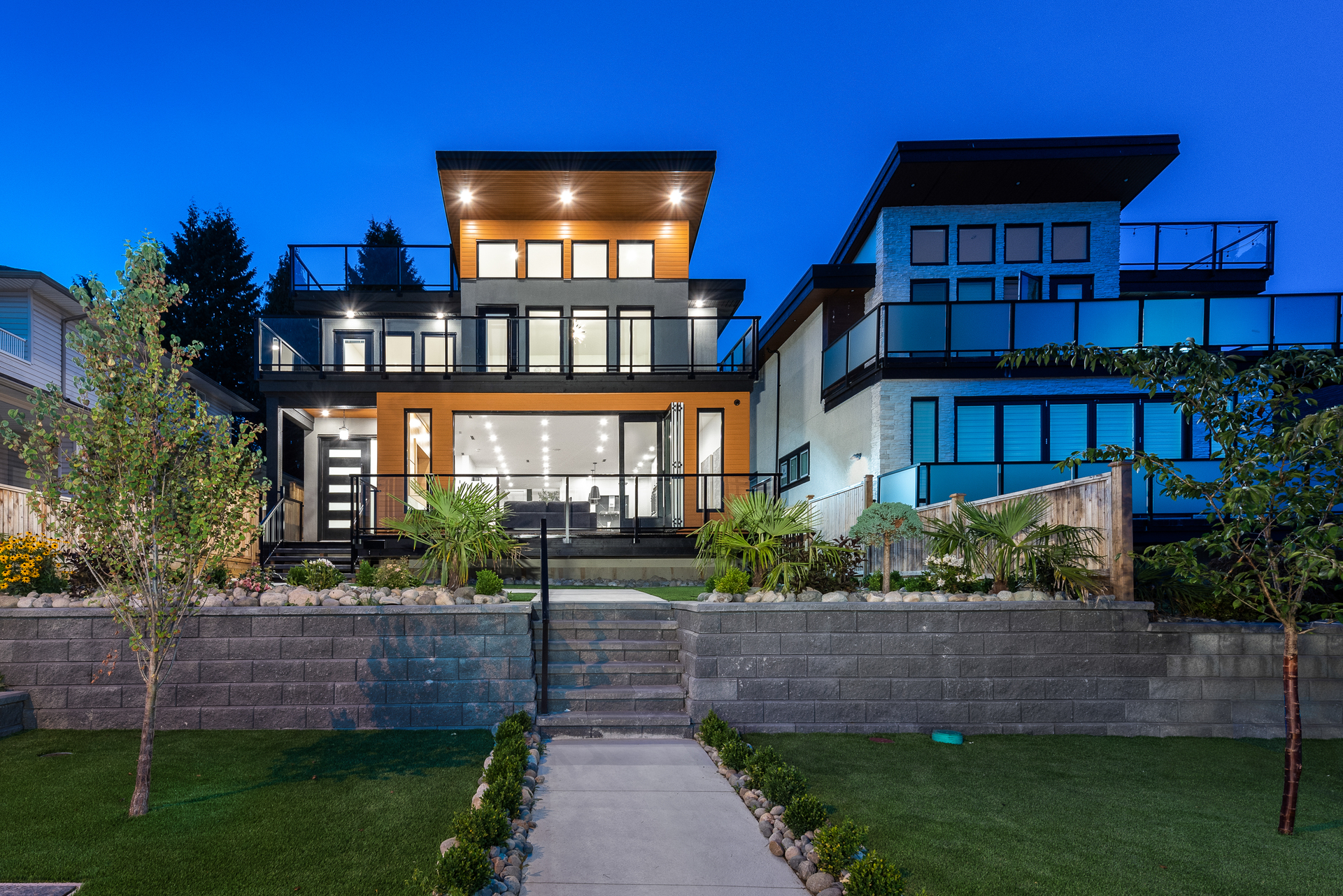 1053a-rochester-avenue-coquitlam-360hometours-01 at 1053a-rochester-avenue-coquitlam-360hometours-01 at