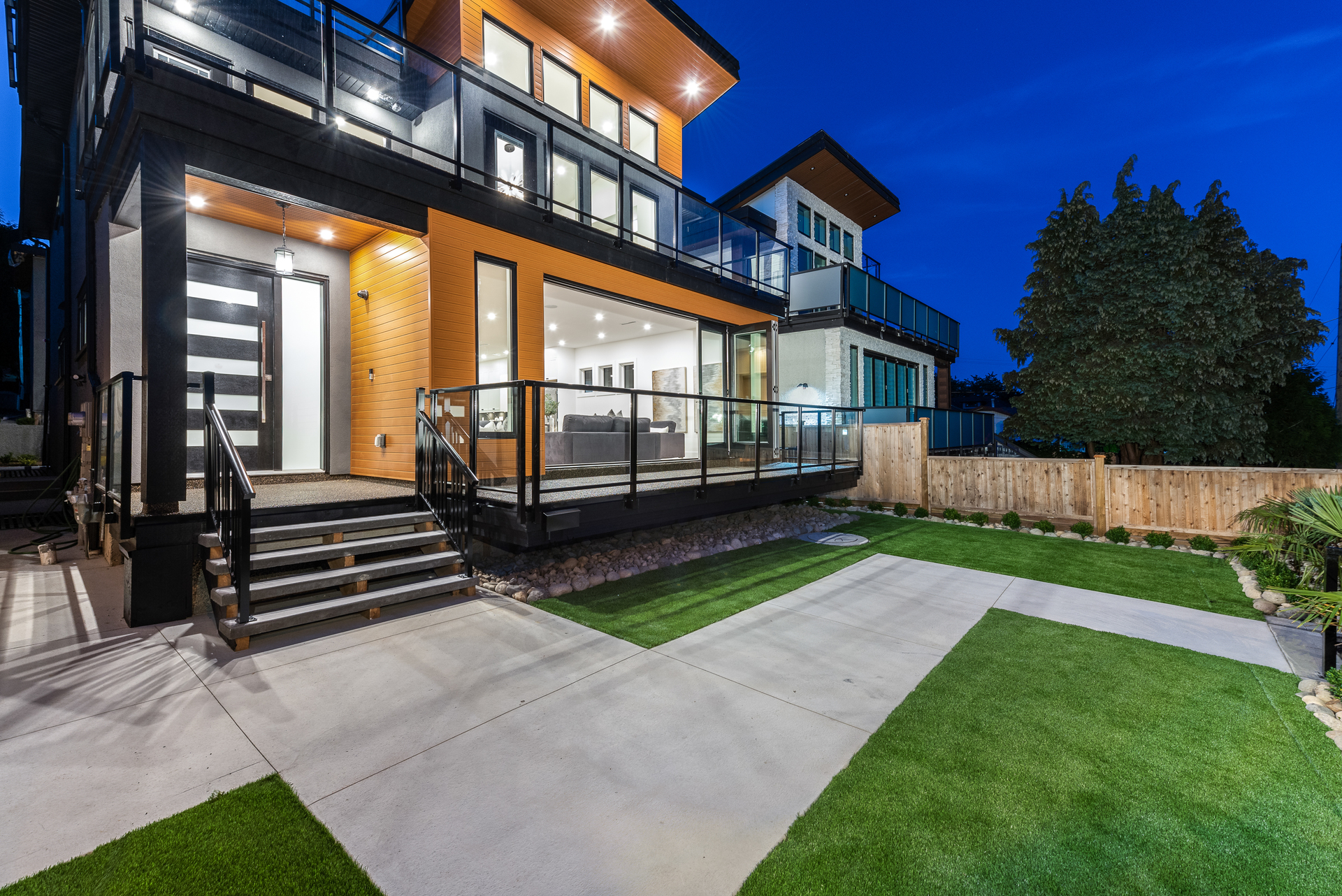 1053a-rochester-avenue-coquitlam-360hometours-03 at  1053a-rochester-avenue-coquitlam-360hometours-03 at