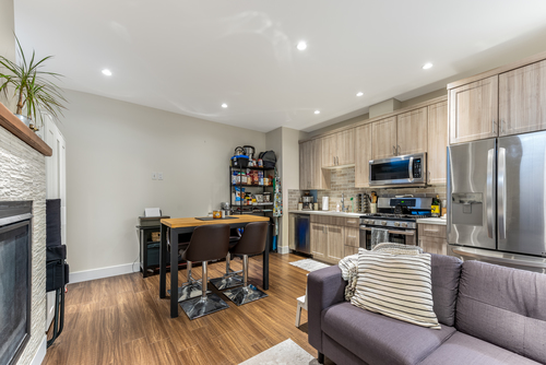 106-mundy-street-coquitlam-360hometours-37 at 