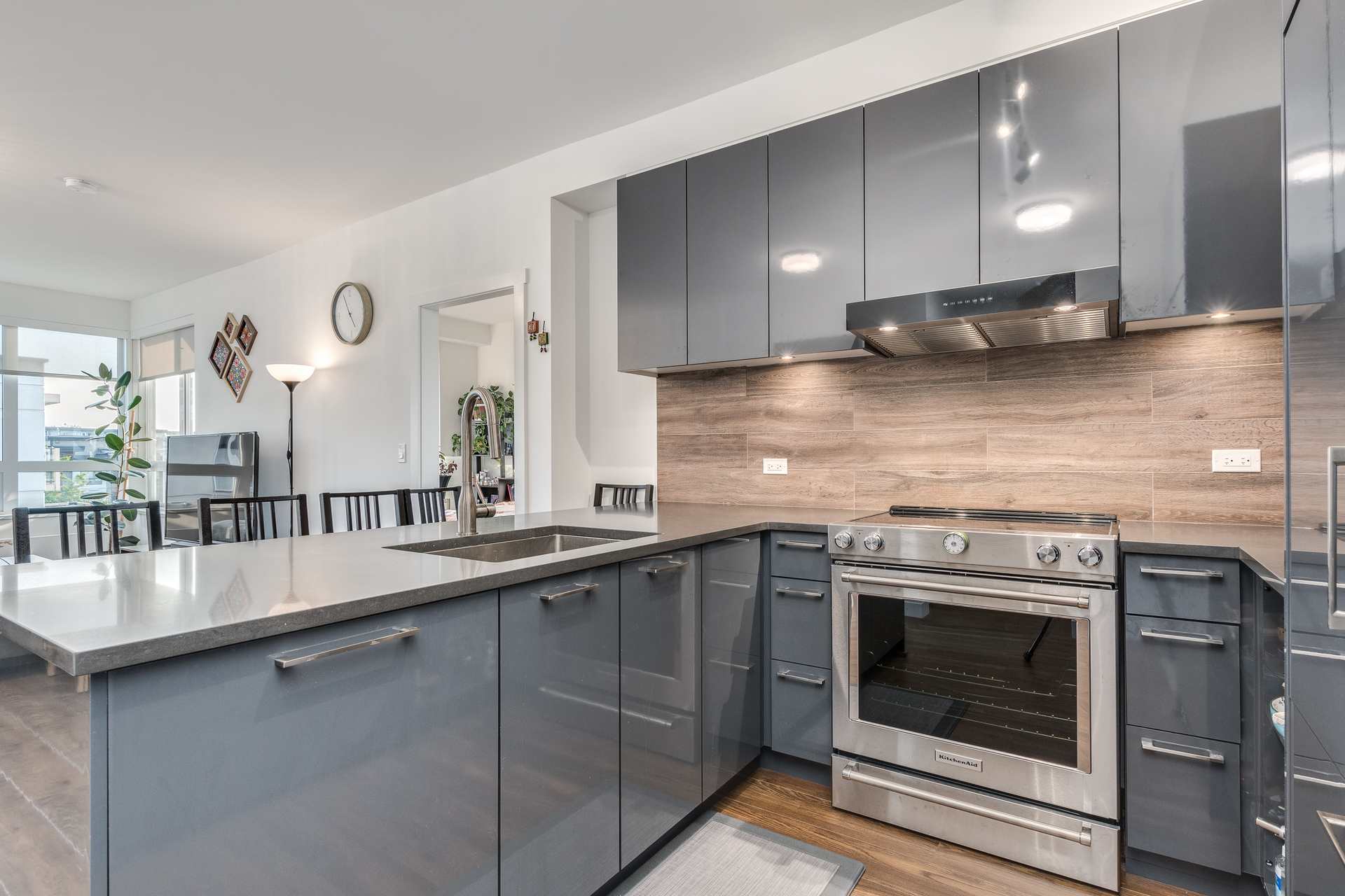 406-711-west-14th-north-vancouver-360hometours-08 at  406-711-west-14th-north-vancouver-360hometours-08 at