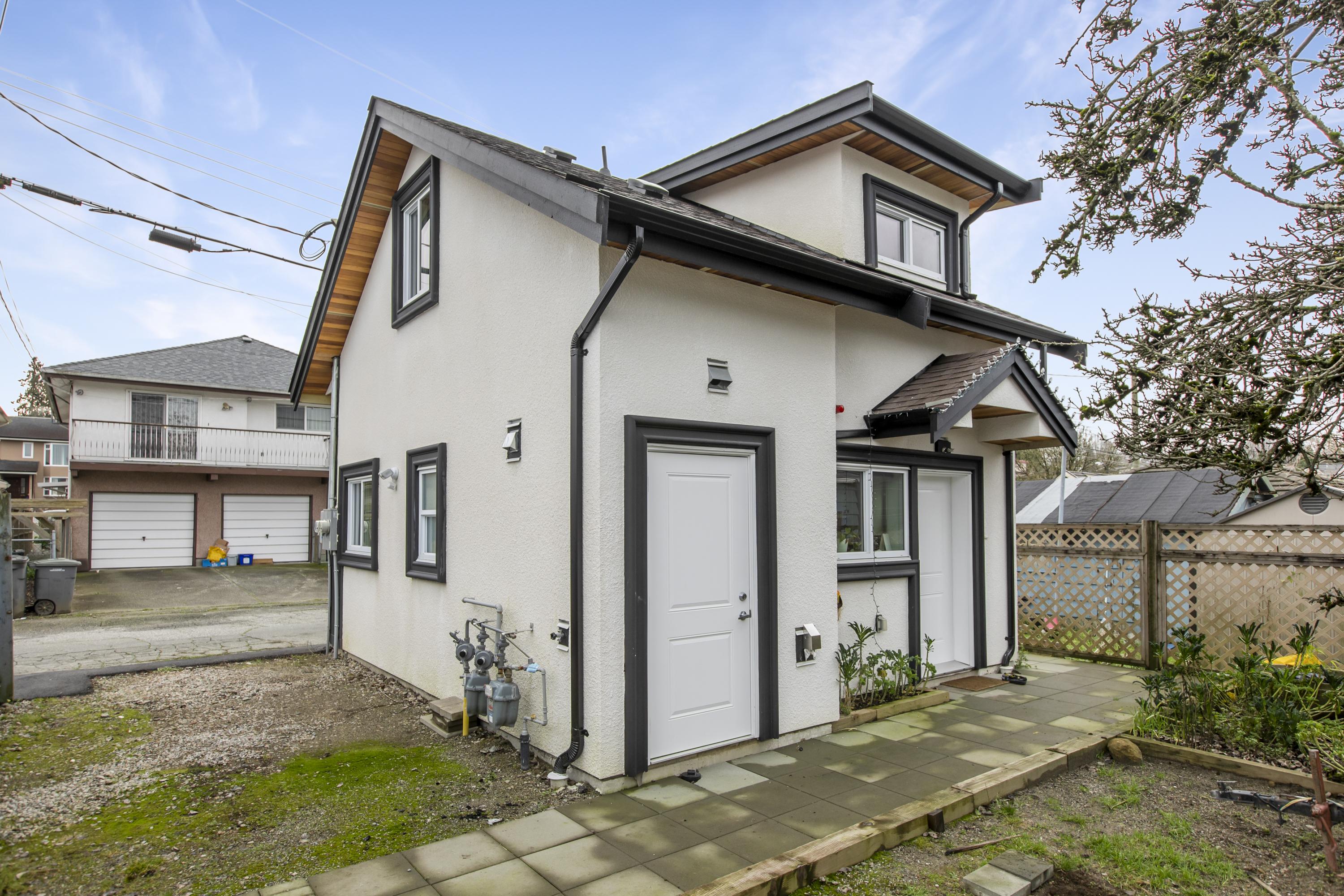 1340 E 33 Avenue, Knight, Vancouver East 3