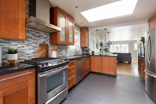 328-26th-st-w-north-vancouver-360hometours-08-copy at 