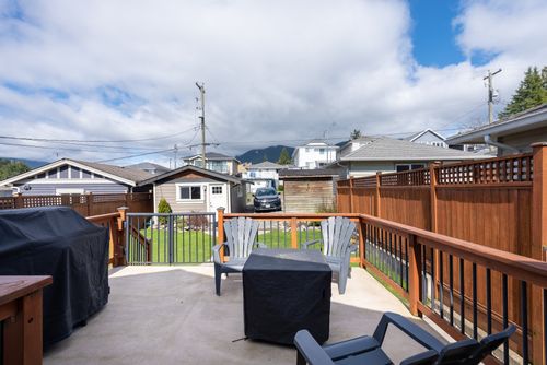 328-26th-st-w-north-vancouver-360hometours-12-copy at  328-26th-st-w-north-vancouver-360hometours-12-copy at