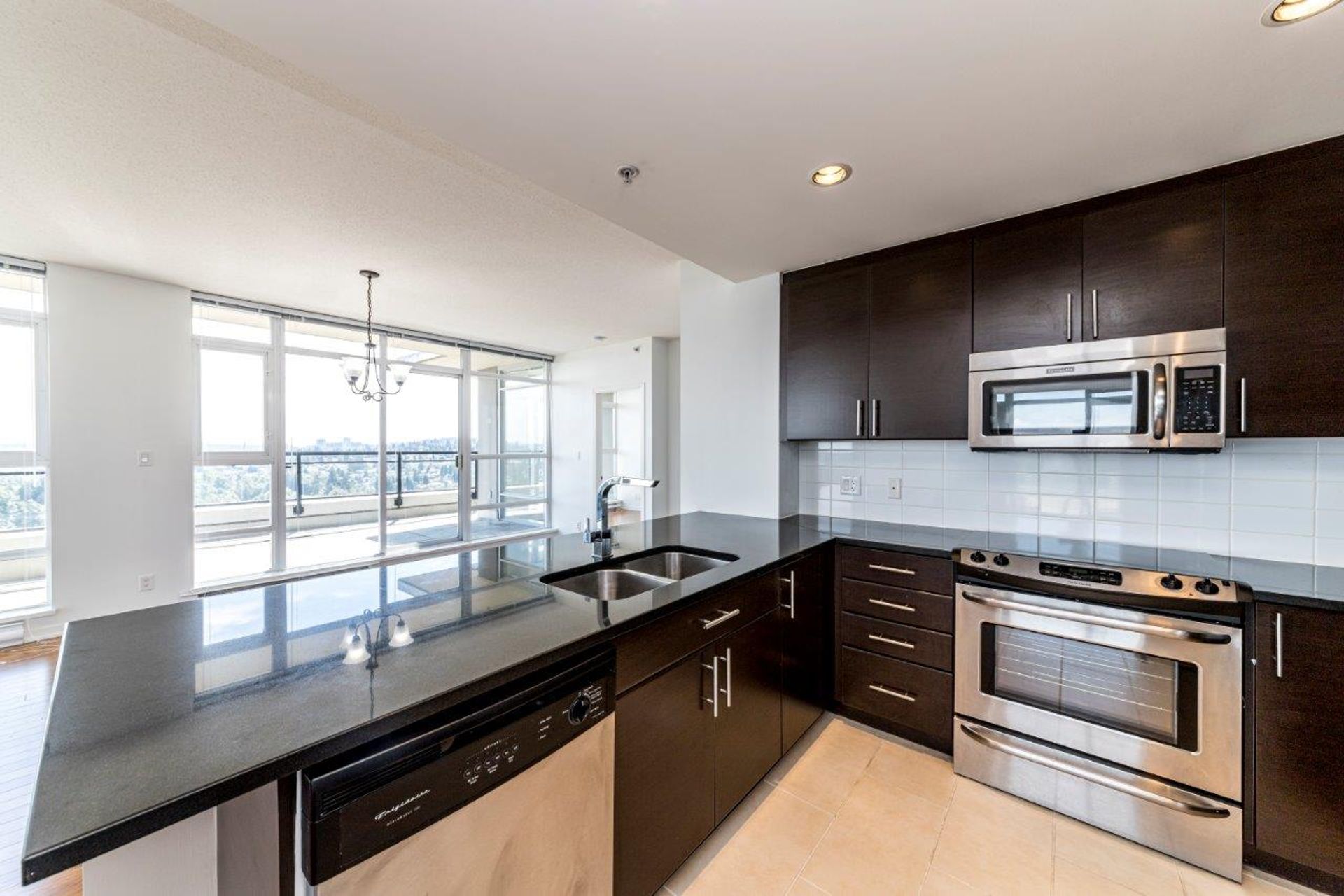 555delestre-11 at  555delestre-11 at