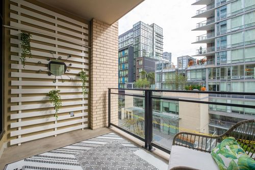 306-125-hornby-st-360hometours-22 at 