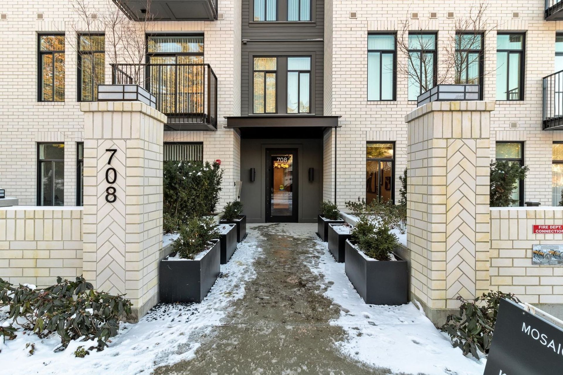 708-edgar-avenue-coquitlam-west-coquitlam-02 at  708-edgar-avenue-coquitlam-west-coquitlam-02 at
