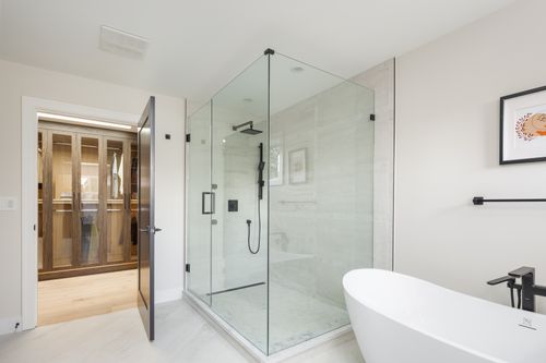 936-poirier-st-coquitlam-360hometours-33 at 