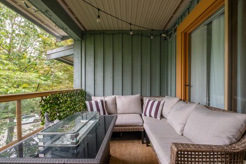 307-285-newport-dr-360hometours-26 at  307-285-newport-dr-360hometours-26 at