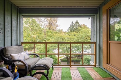 307-285-newport-dr-360hometours-29 at  307-285-newport-dr-360hometours-29 at
