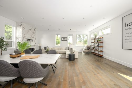 5477-15b-ave-360hometours-017 at 