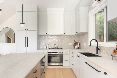 1-5807-prince-edward-st-vancouver-360hometours-11 at 