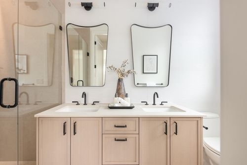 5807-prince-edward-street-main-vancouver-east-15 at 