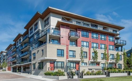 13925-fraser-highway-whalley-north-surrey-01 at 