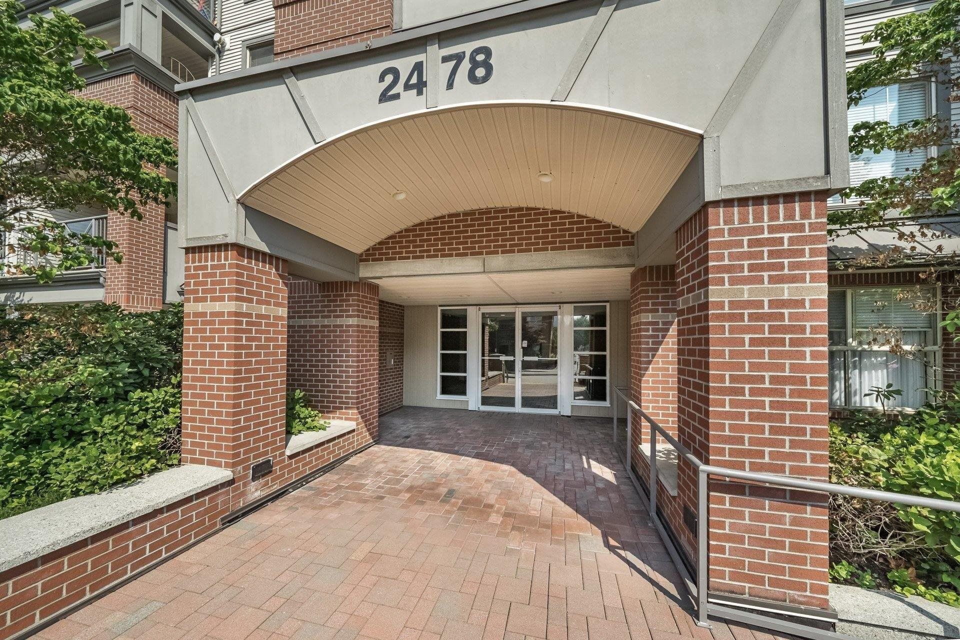 2478-shaughnessy-street-central-pt-coquitlam-port-coquitlam-02 at  2478-shaughnessy-street-central-pt-coquitlam-port-coquitlam-02 at