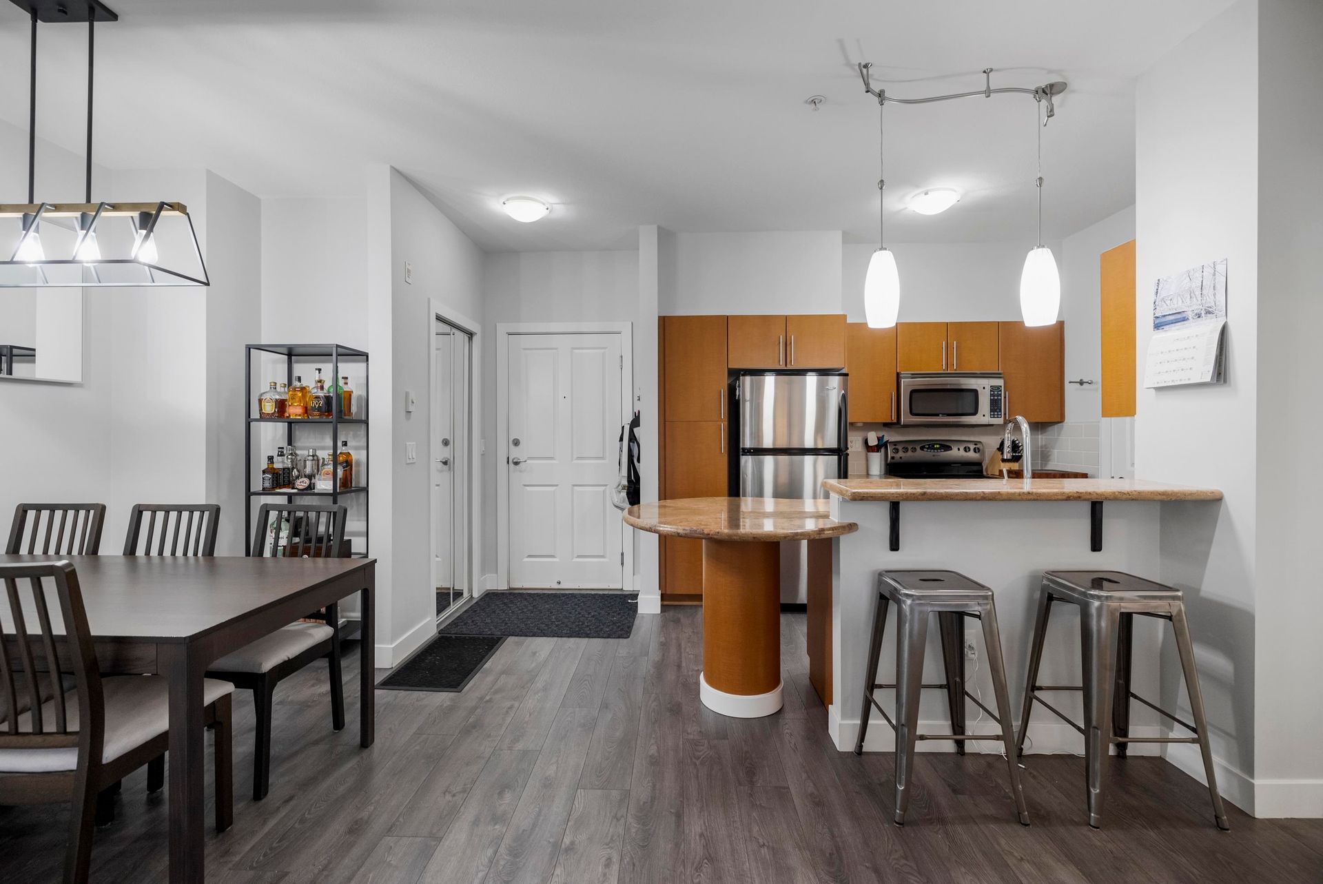 2478-shaughnessy-street-central-pt-coquitlam-port-coquitlam-03 at  2478-shaughnessy-street-central-pt-coquitlam-port-coquitlam-03 at